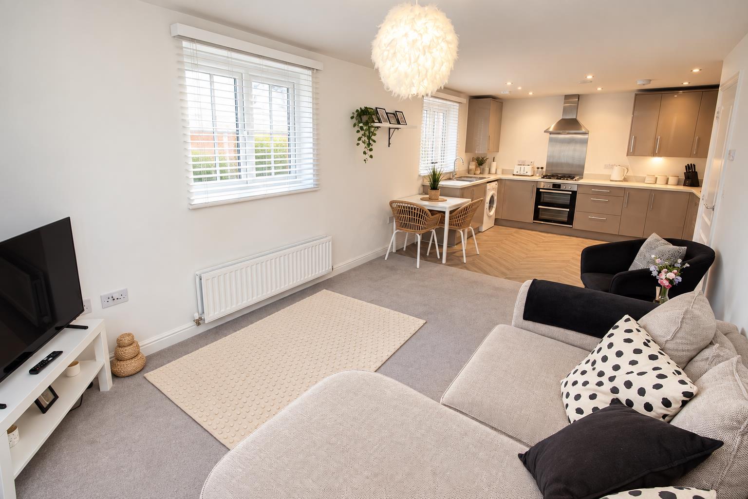 Chaucer Grove, Arborfield Green, Reading
